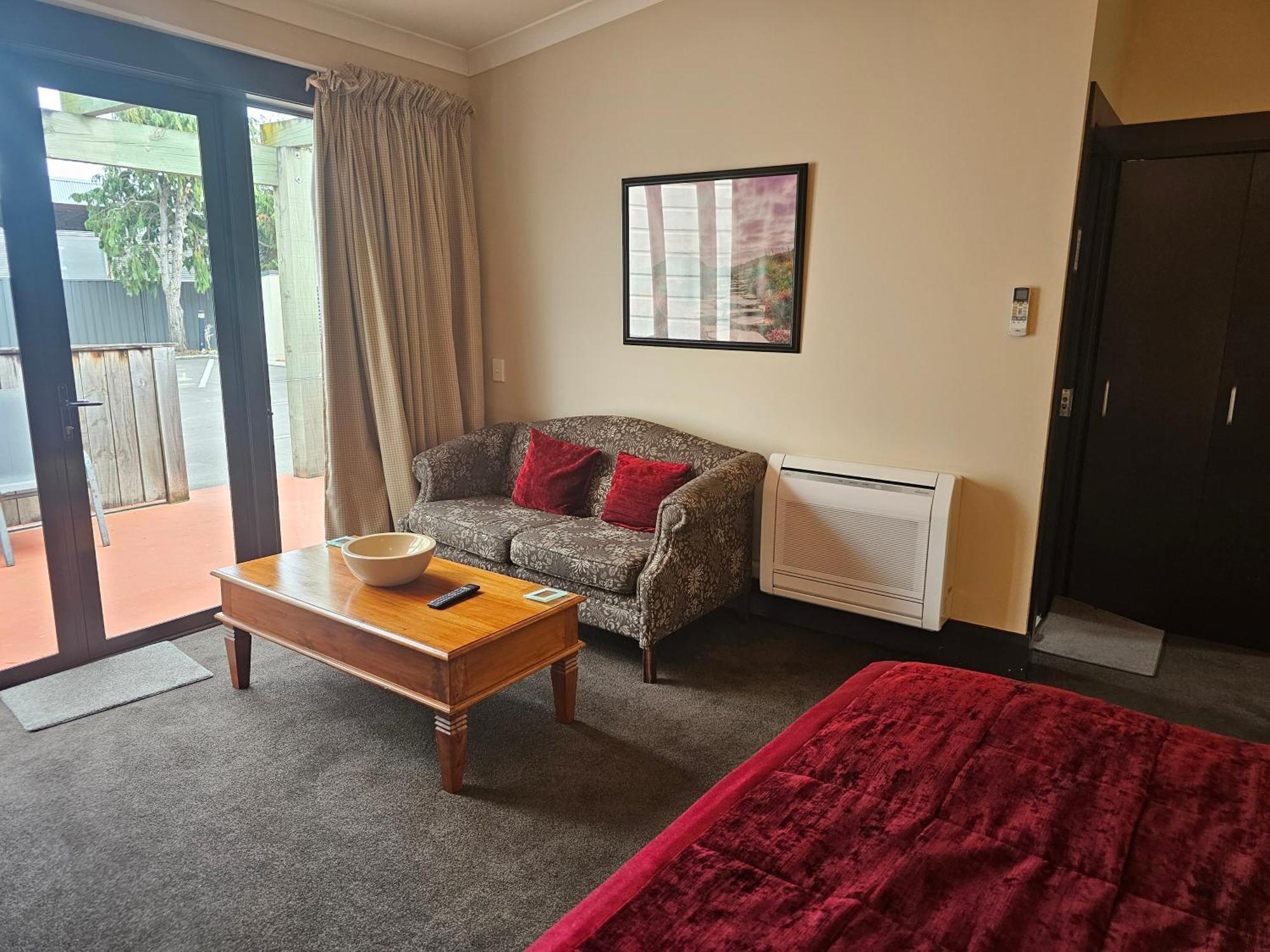 Gateway Motor Inn Мастертон Экстерьер фото