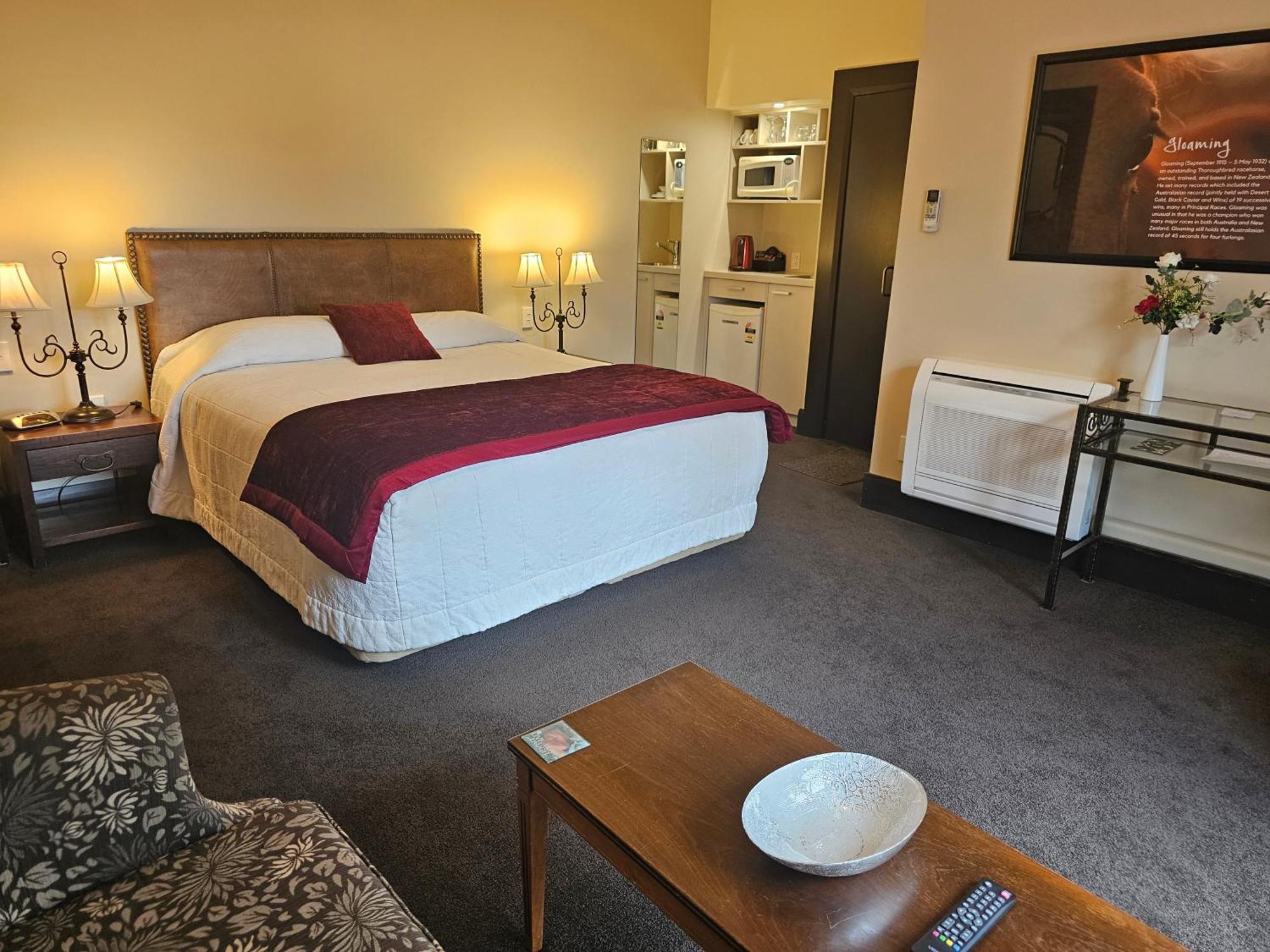 Gateway Motor Inn Мастертон Экстерьер фото