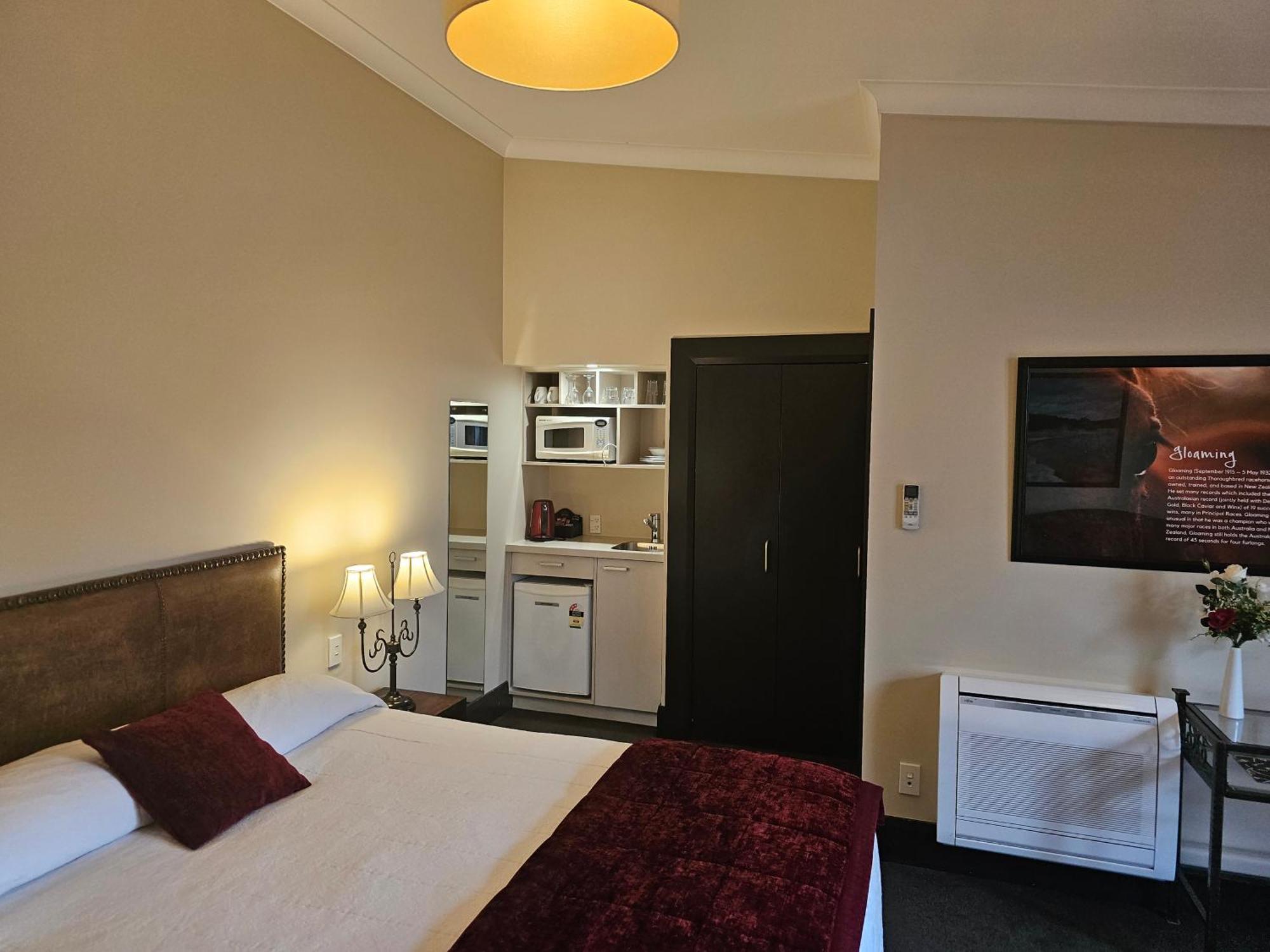 Gateway Motor Inn Мастертон Экстерьер фото